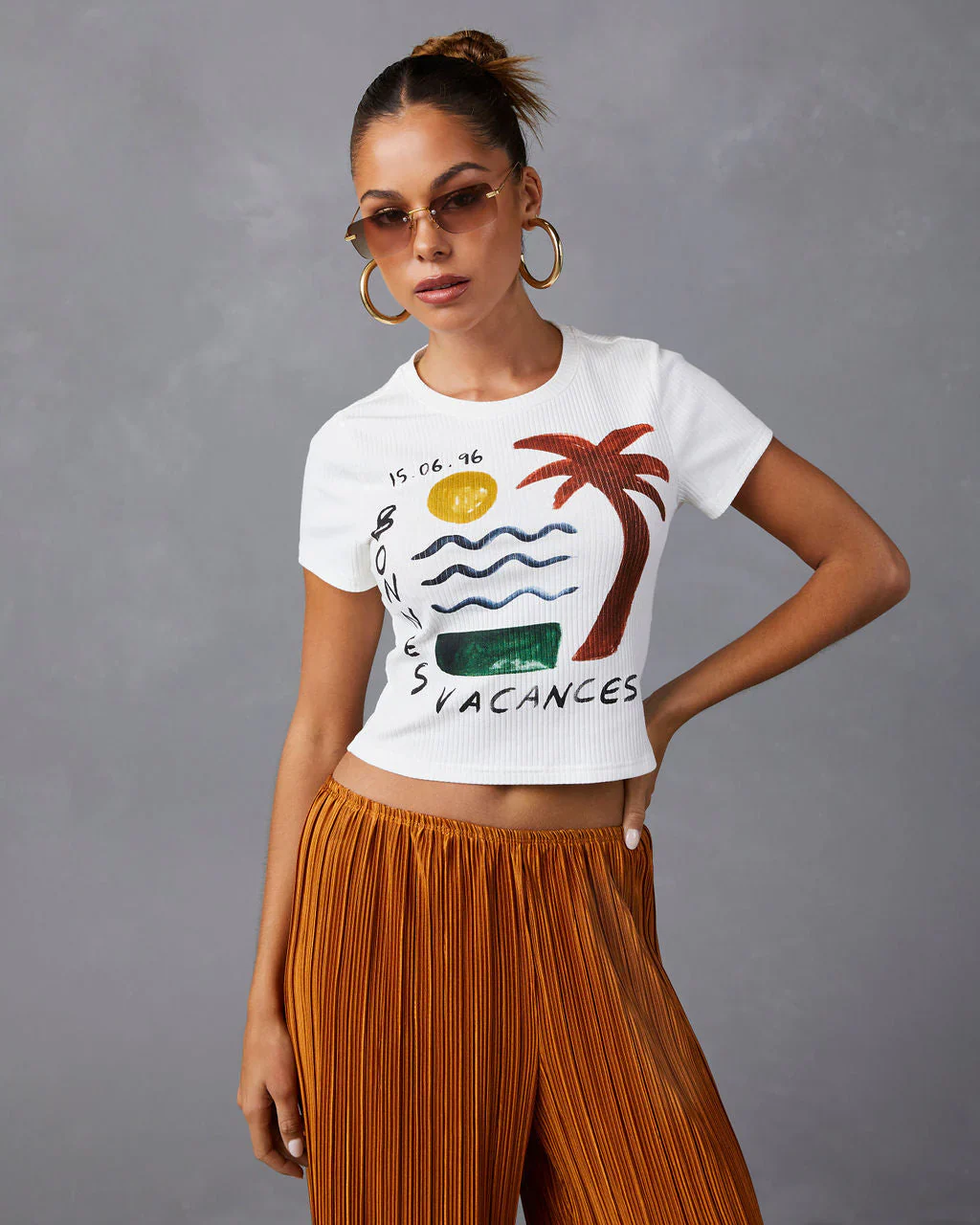 Bonnes Vacances Cropped Tee
