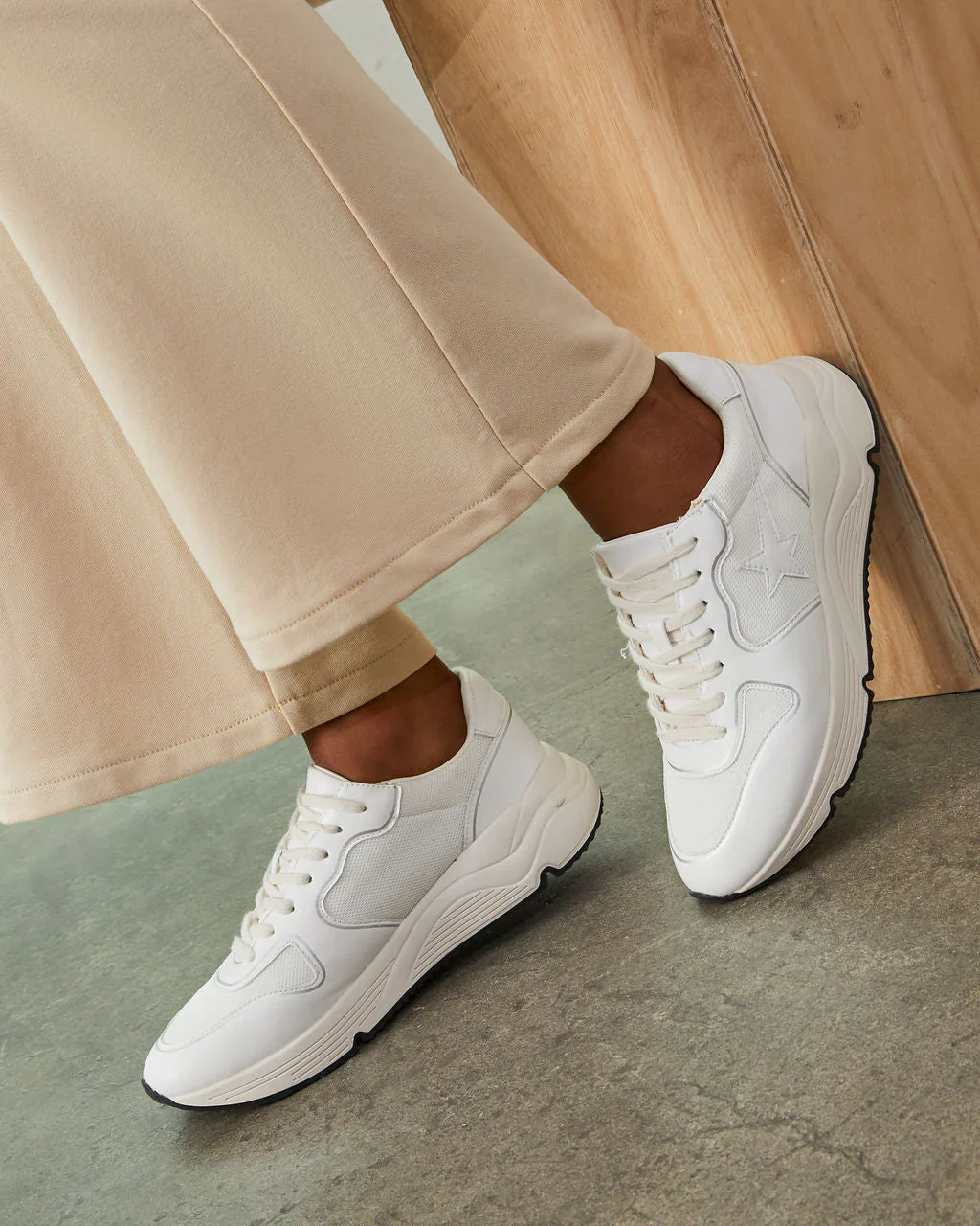 Vovo Lace Up Sneakers